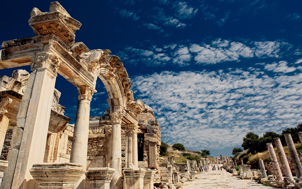 Эфес - древний город-порт, "потерявший" своё море