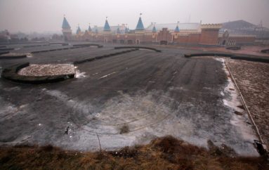 Заброшенный Диснейленд в Китае, который так и не открыл свои двери