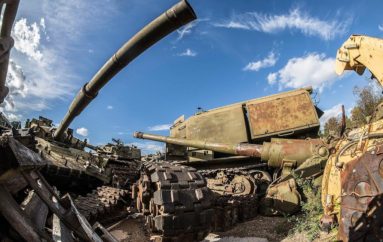 Фоторепортаж с кладбища старых танков