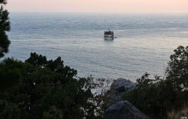 Океанографическая платформа | Крымский морской полигон