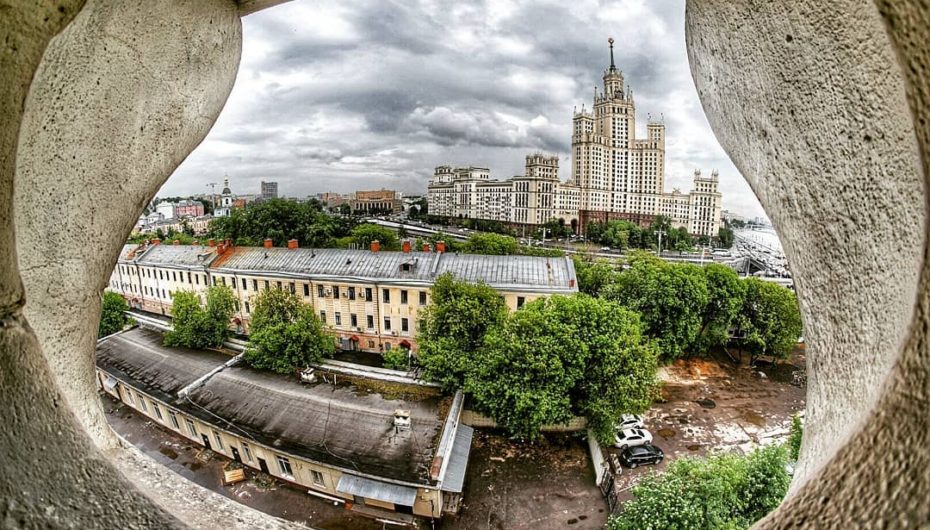Former Academy of the Strategic Missile Force near the Kremlin | Photo-walk