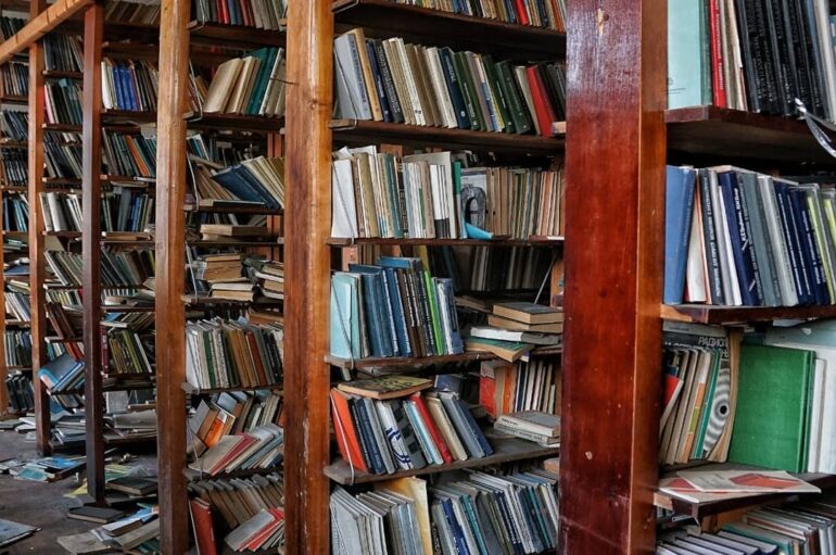 📚 Заброшенная библиотека | Abandoned library 📖